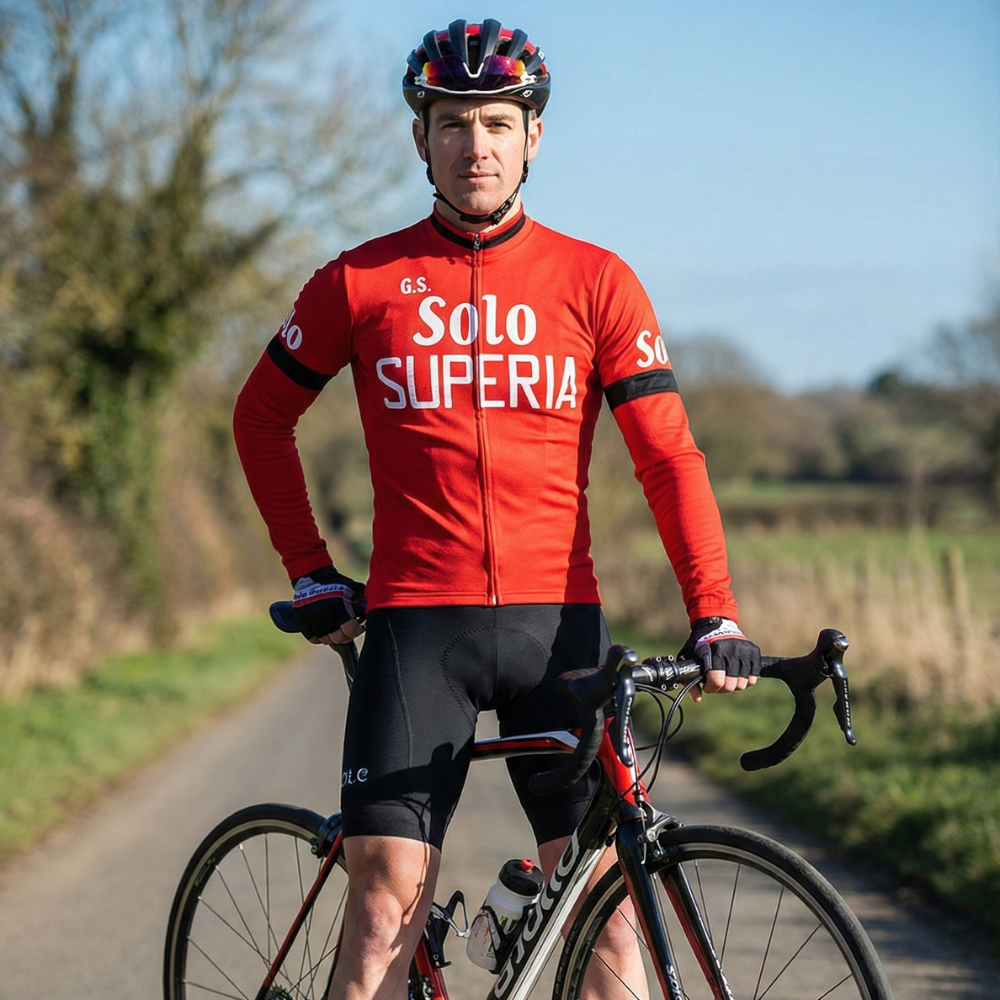 Maillot Long Eté Vintage SOLO SUPERIA sur un cycliste