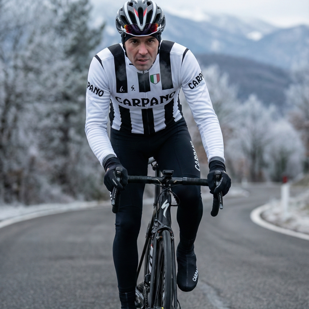 Tenue Hiver Vintage CARPANO sur un cycliste