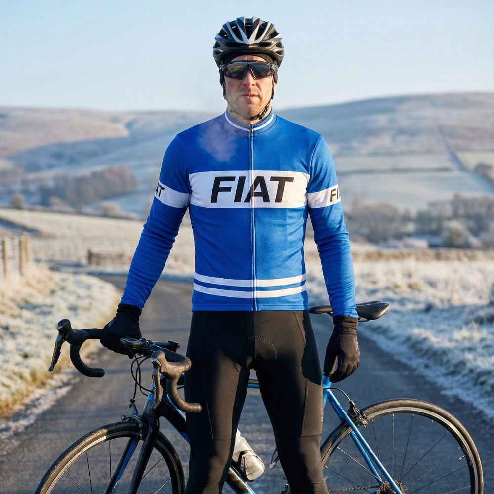 Maillot Hiver Vintage FIAT sur un cycliste